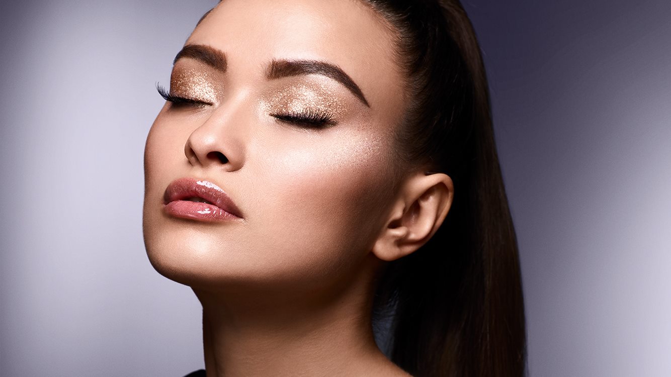 La nueva técnica de maquillaje que querrás dominar se llama strobing La nueva técnica de maquillaje que querrás dominar se llama strobing